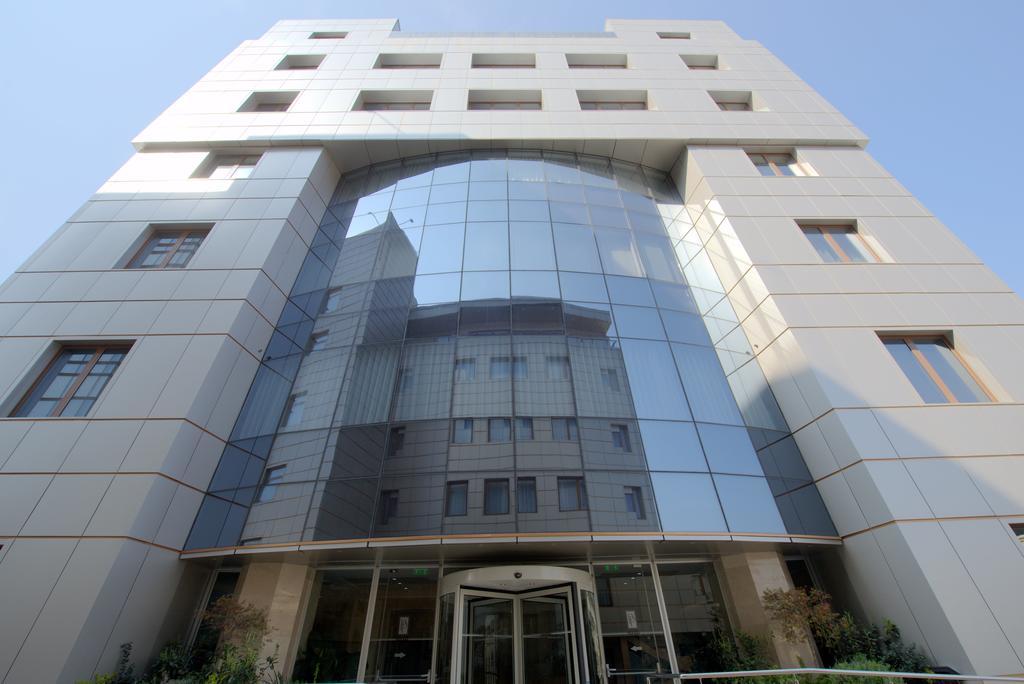 Premier Palace Spa Hotel Bucarest Esterno foto The headquarters of the National Bank of Egypt